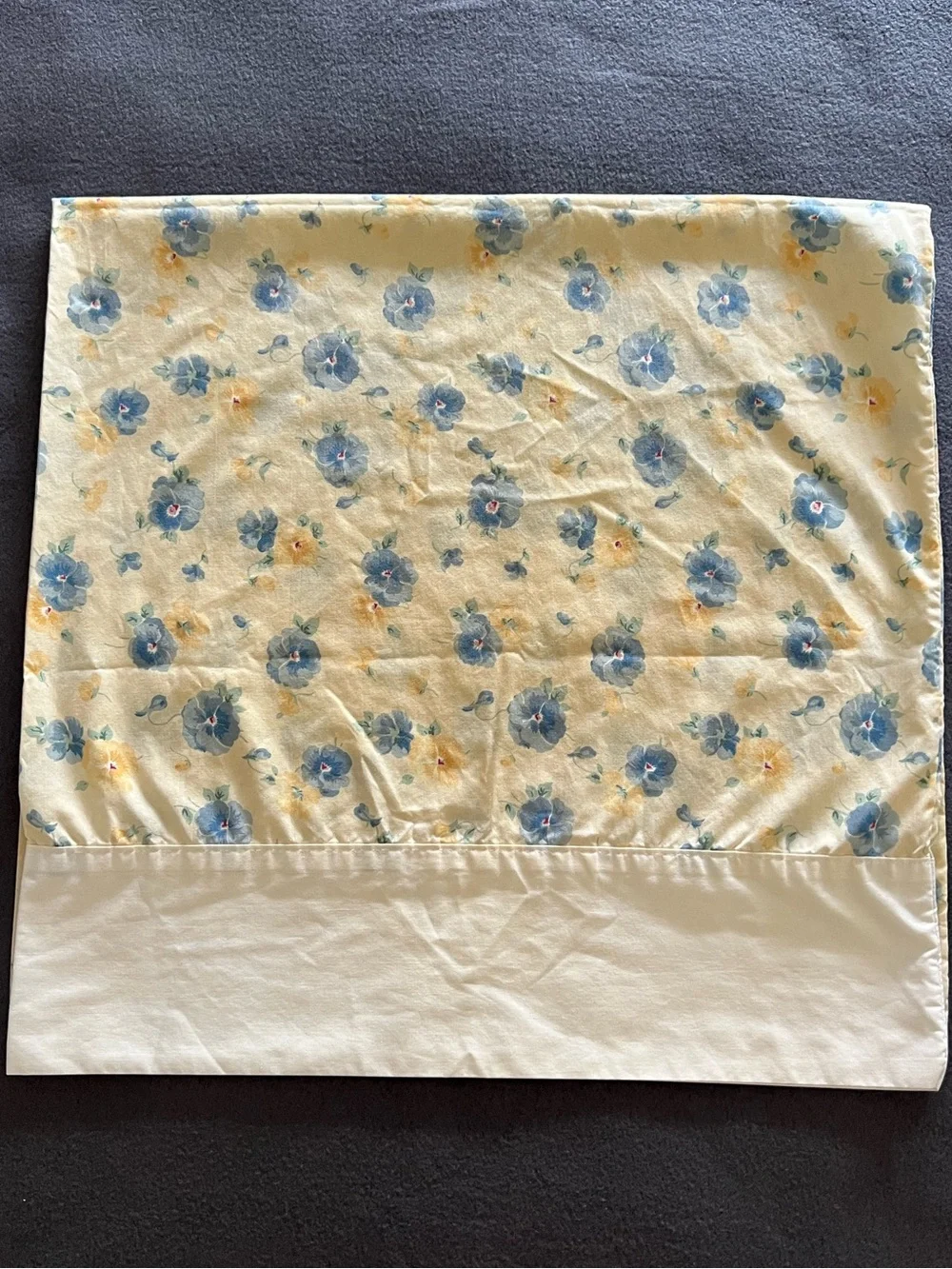 Springs Floral Blue and Cream Pillowcases